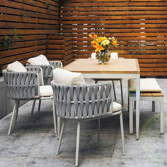 Conjunto de mesa de jantar de teca com produto quente e cadeira adequada para ambientes externos e outros